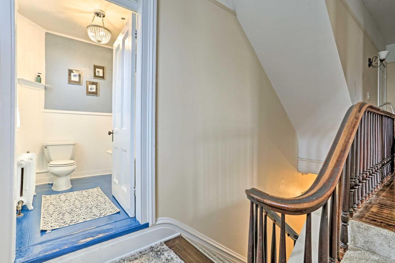 Historic Poughkeepsie Apt - Walkable Location Buitenkant foto
