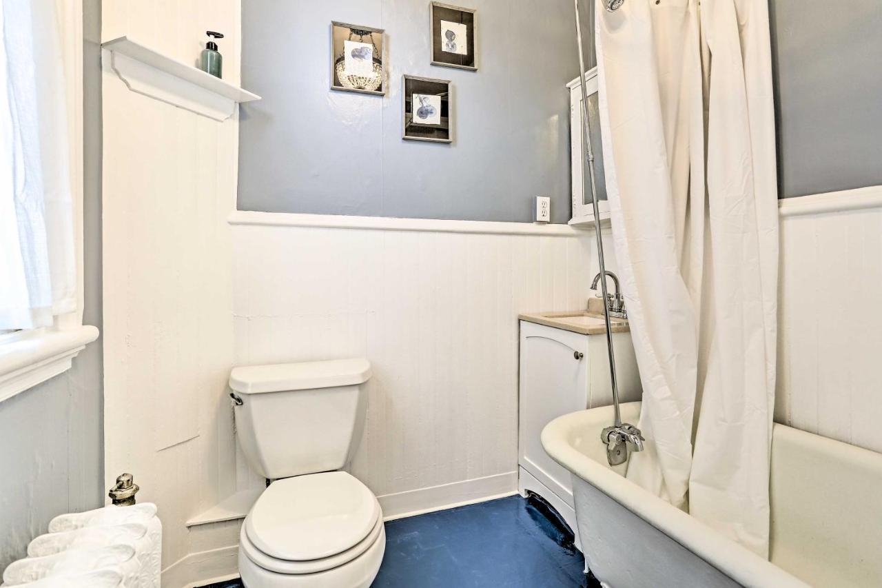 Historic Poughkeepsie Apt - Walkable Location Buitenkant foto